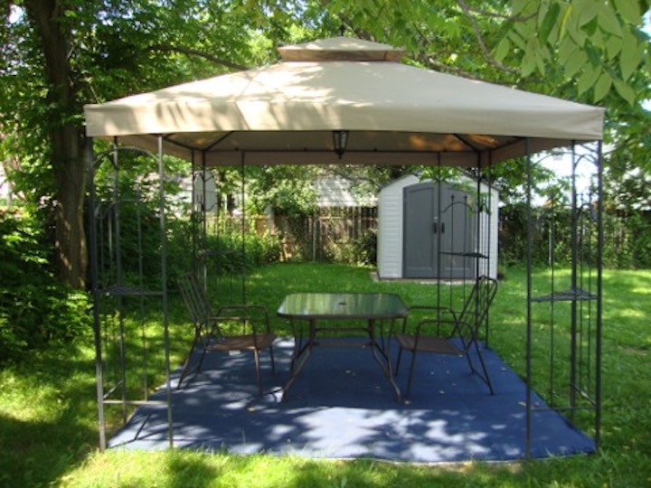 gazebo-w.-floorjpg